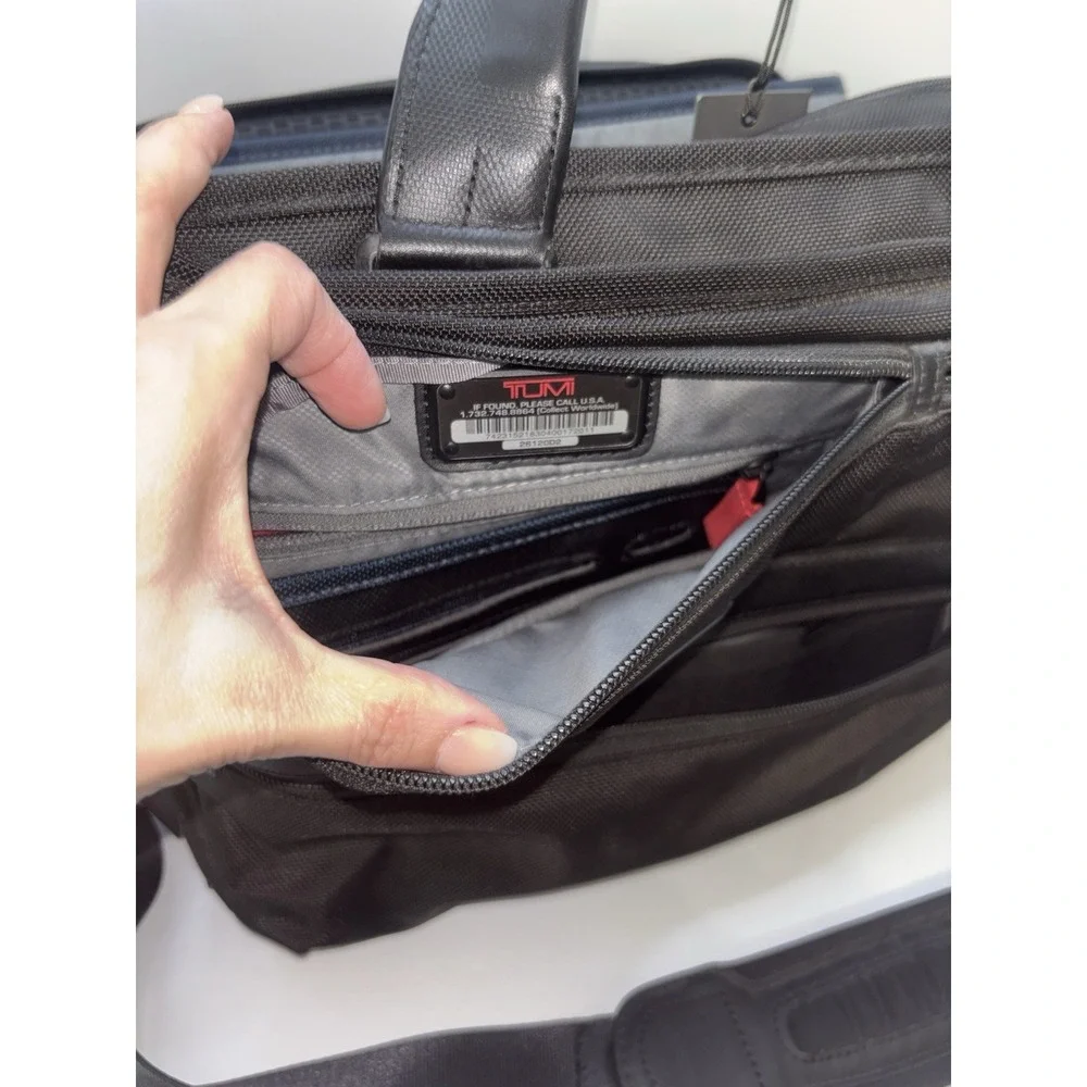 TUMI ALPHA 2 T-PASS Medium Screen Briefcase Laptop Bag Nylon / MODEL# 26516D2